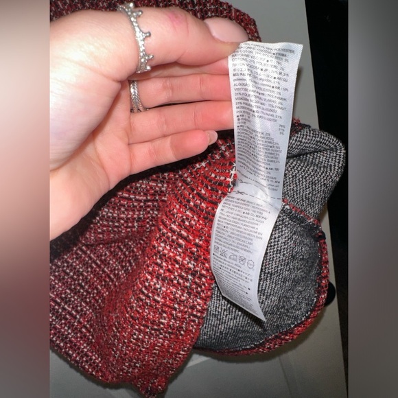 Banana Republic Knit Blouse - Picture 8 of 11